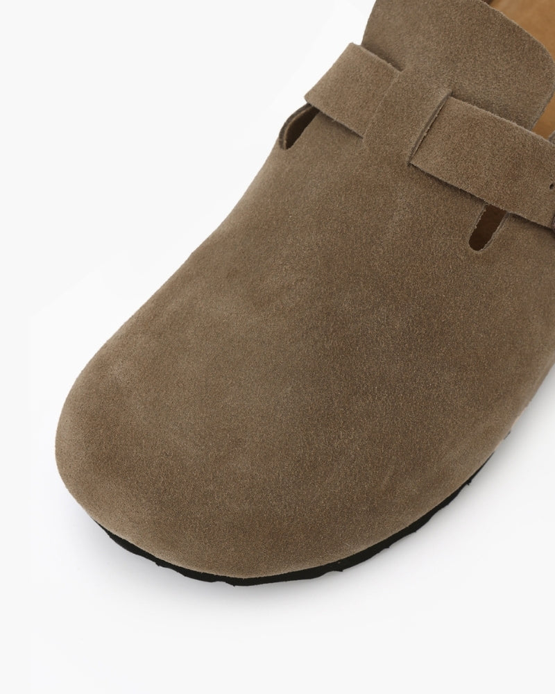 Stare zamszowe buty