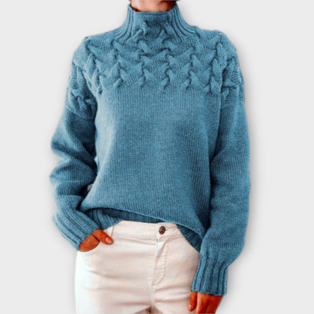 Eva - Damski sweter z plecionym detalem