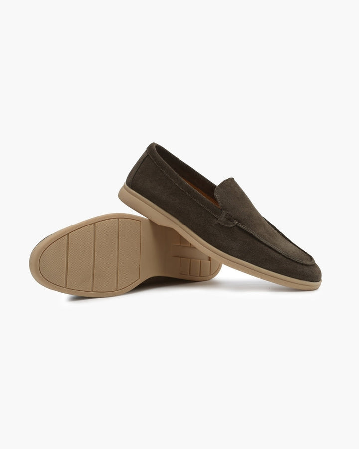 Luksusowe zamszowe loafersy