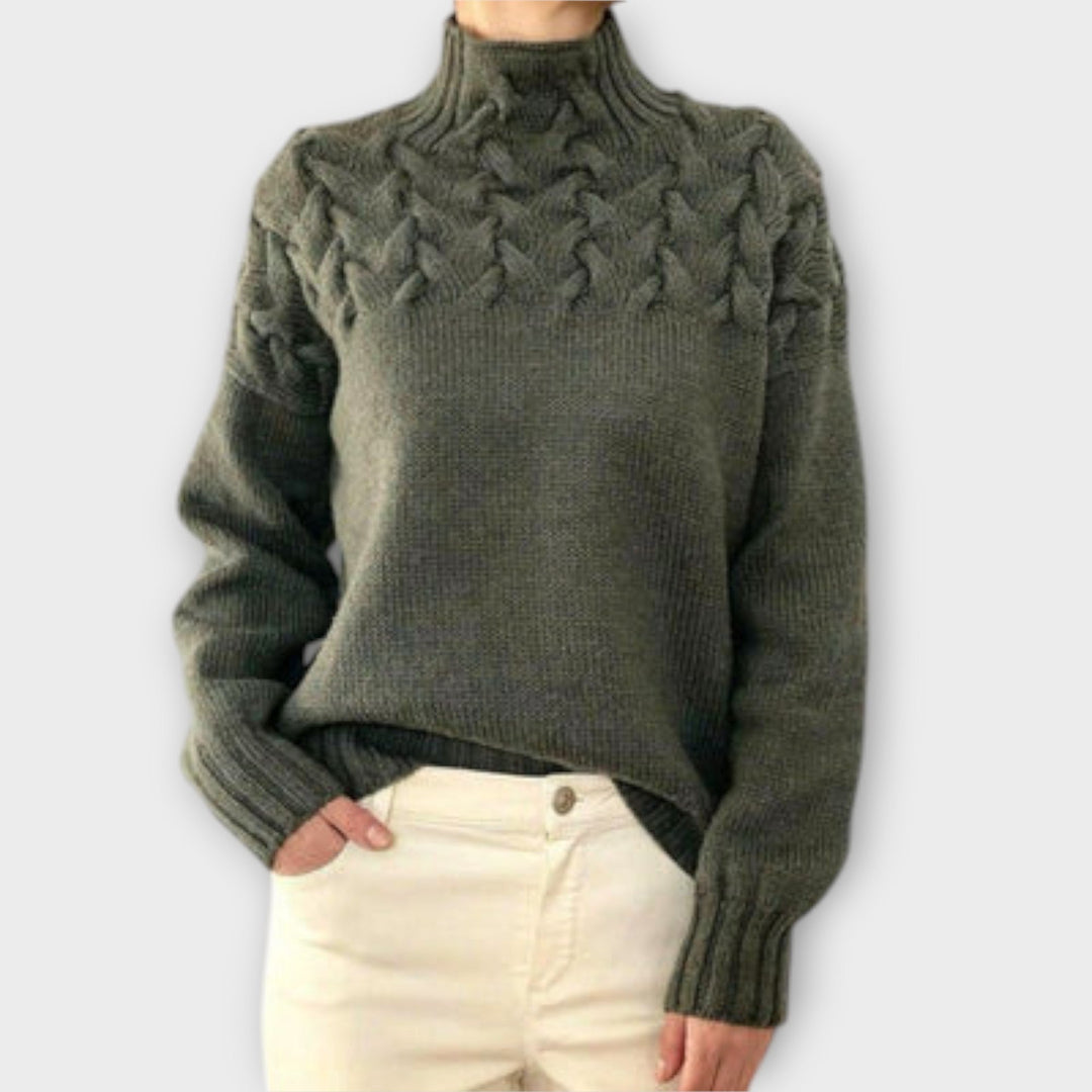 Eva - Damski sweter z plecionym detalem