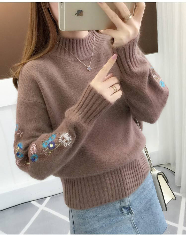 Floral | Gruby Sweter z Dzianiny Kaszmirowej z Kwiatowym Haftem