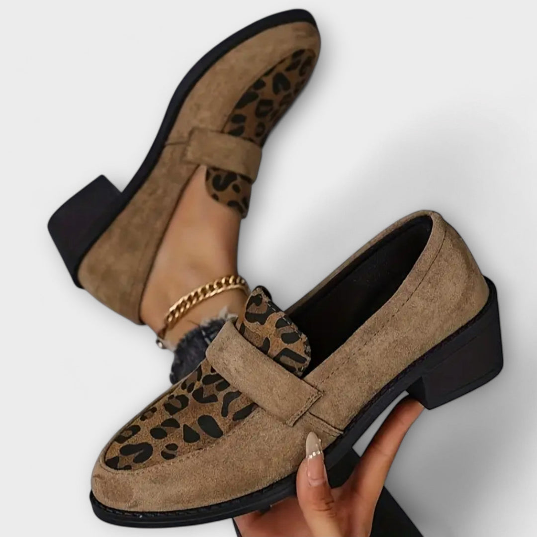 Eleganckie damskie buty w leoparda