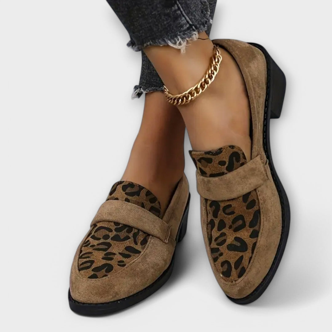 Eleganckie damskie buty w leoparda