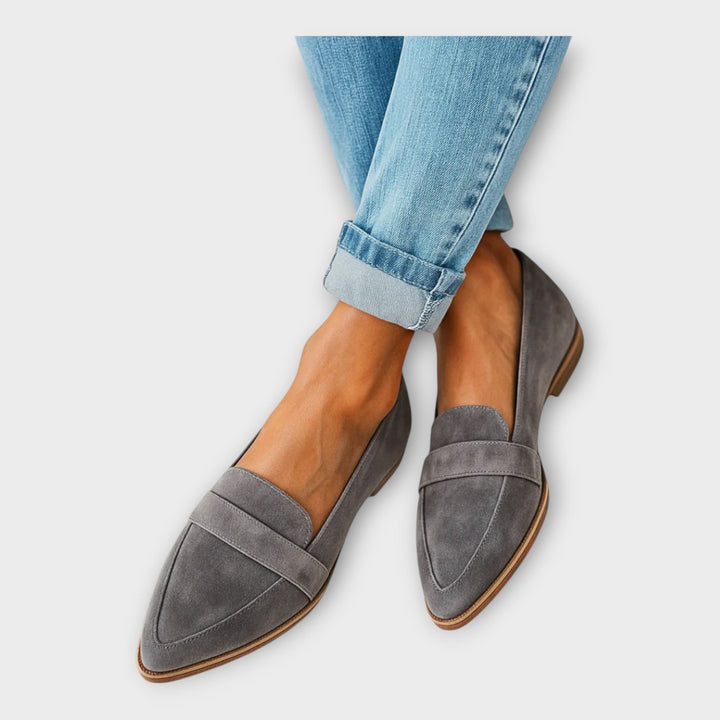 Eleganckie Loafery z Nowoczesną Linią
